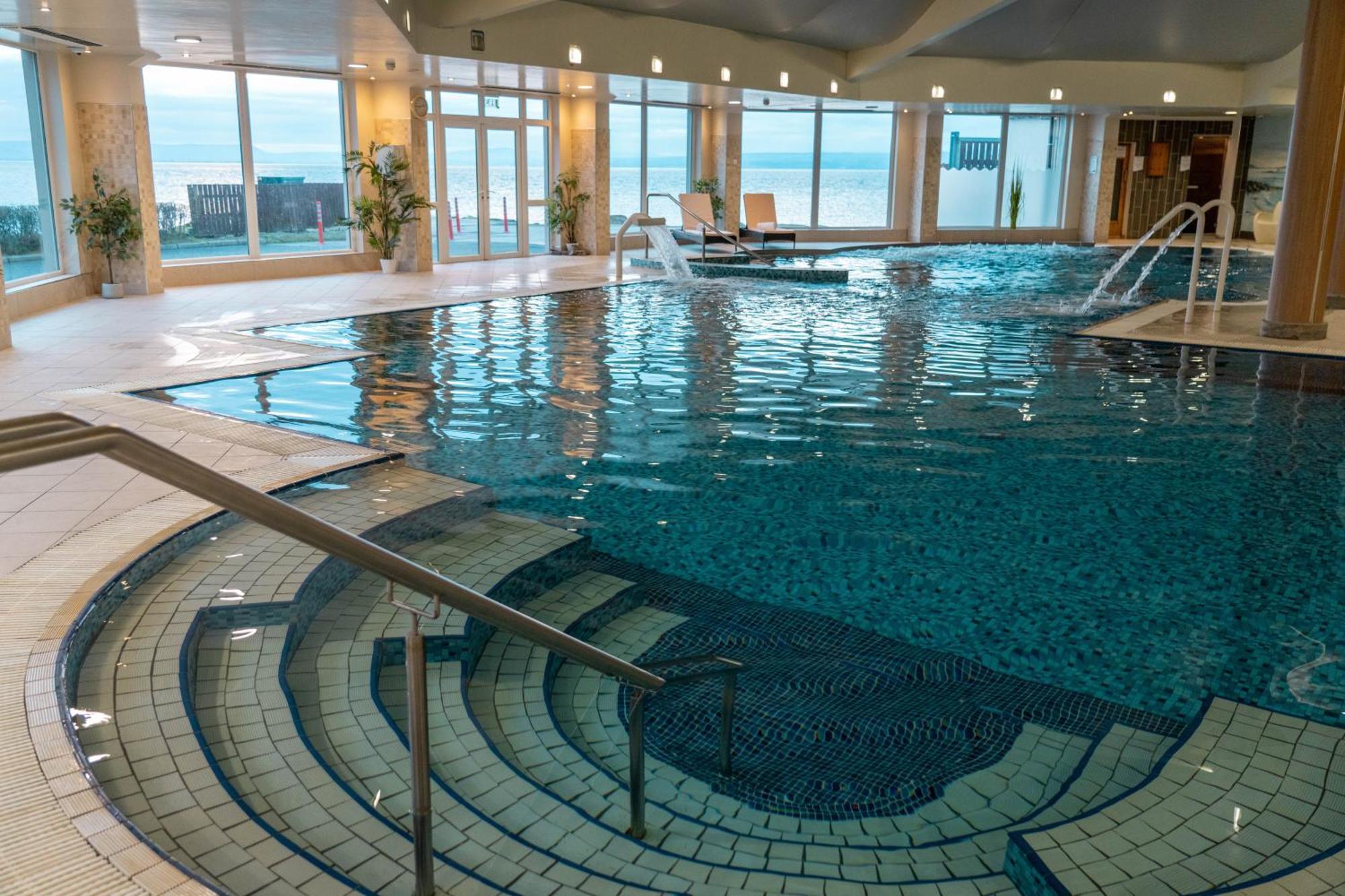 Hotel Redcastle 4*