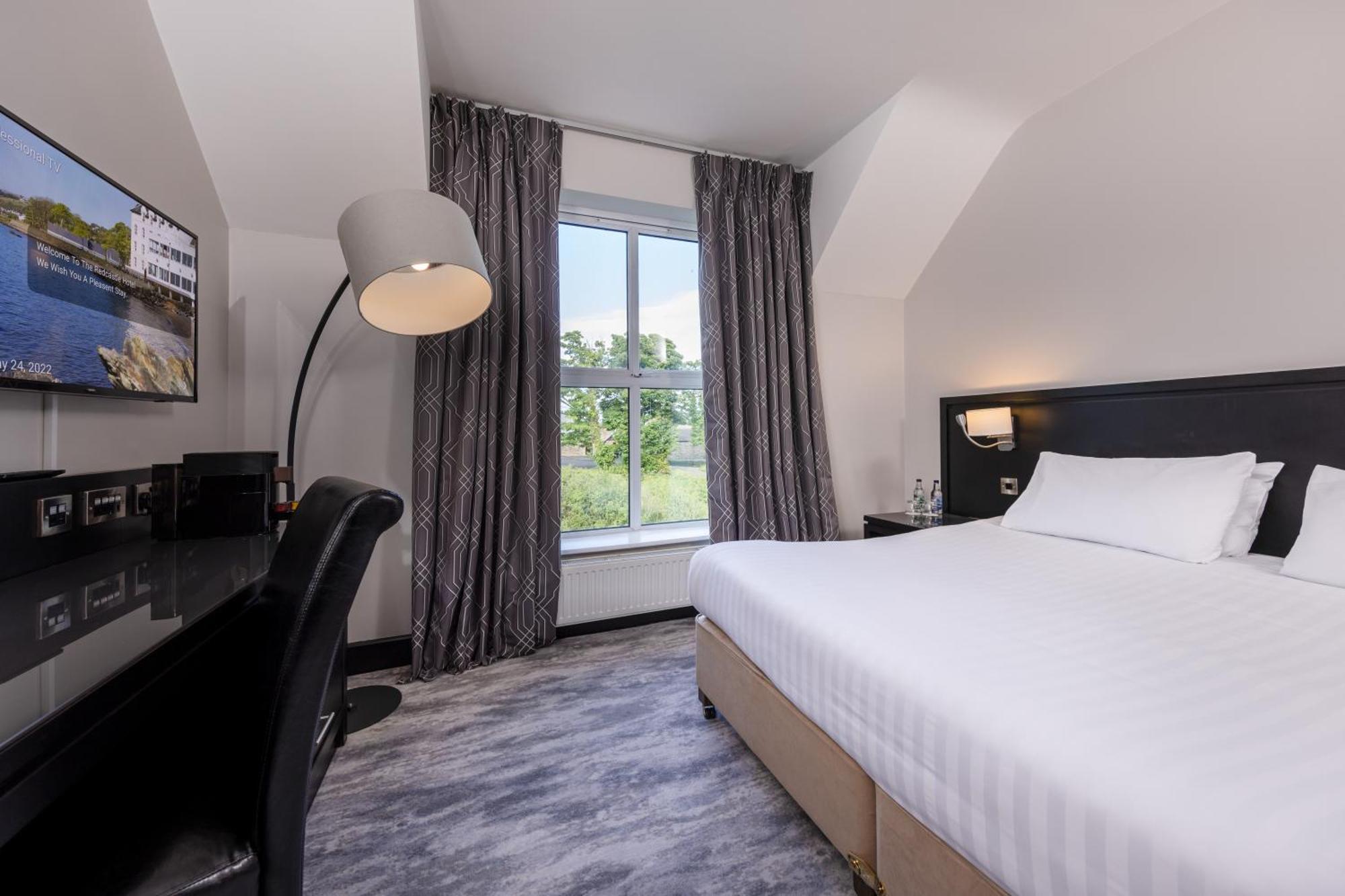 Redcastle 4*
